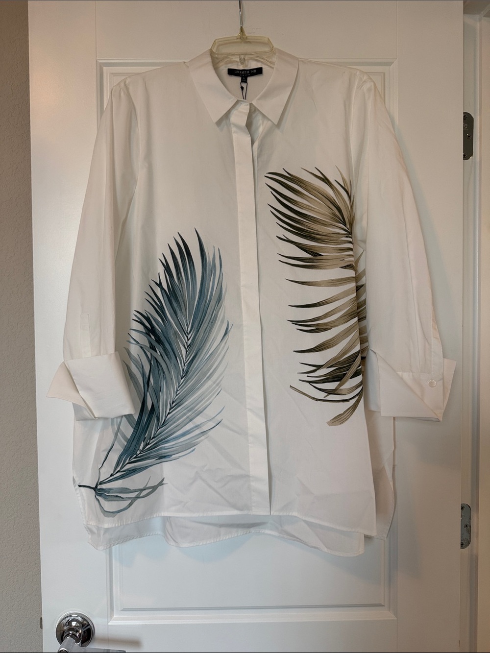 Worthington White Button-Down Shirt with Blue and Tan Feather Prints